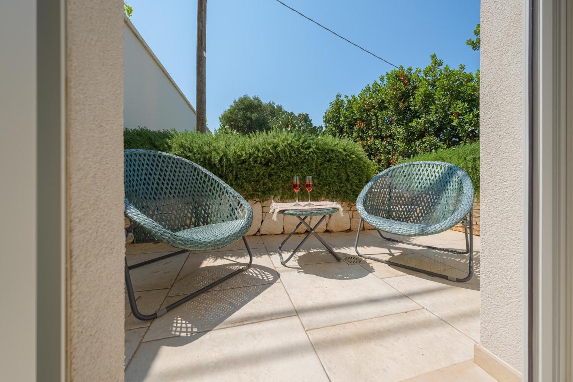 Pati Design Apartments - With Private Patio Or Terrace And Swimming Pool Monopoli Exterior foto