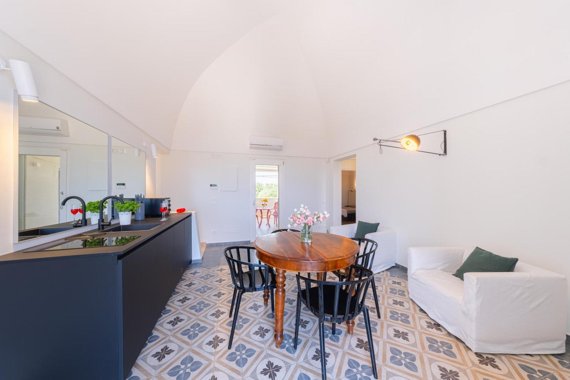 Pati Design Apartments - With Private Patio Or Terrace And Swimming Pool Monopoli Exterior foto