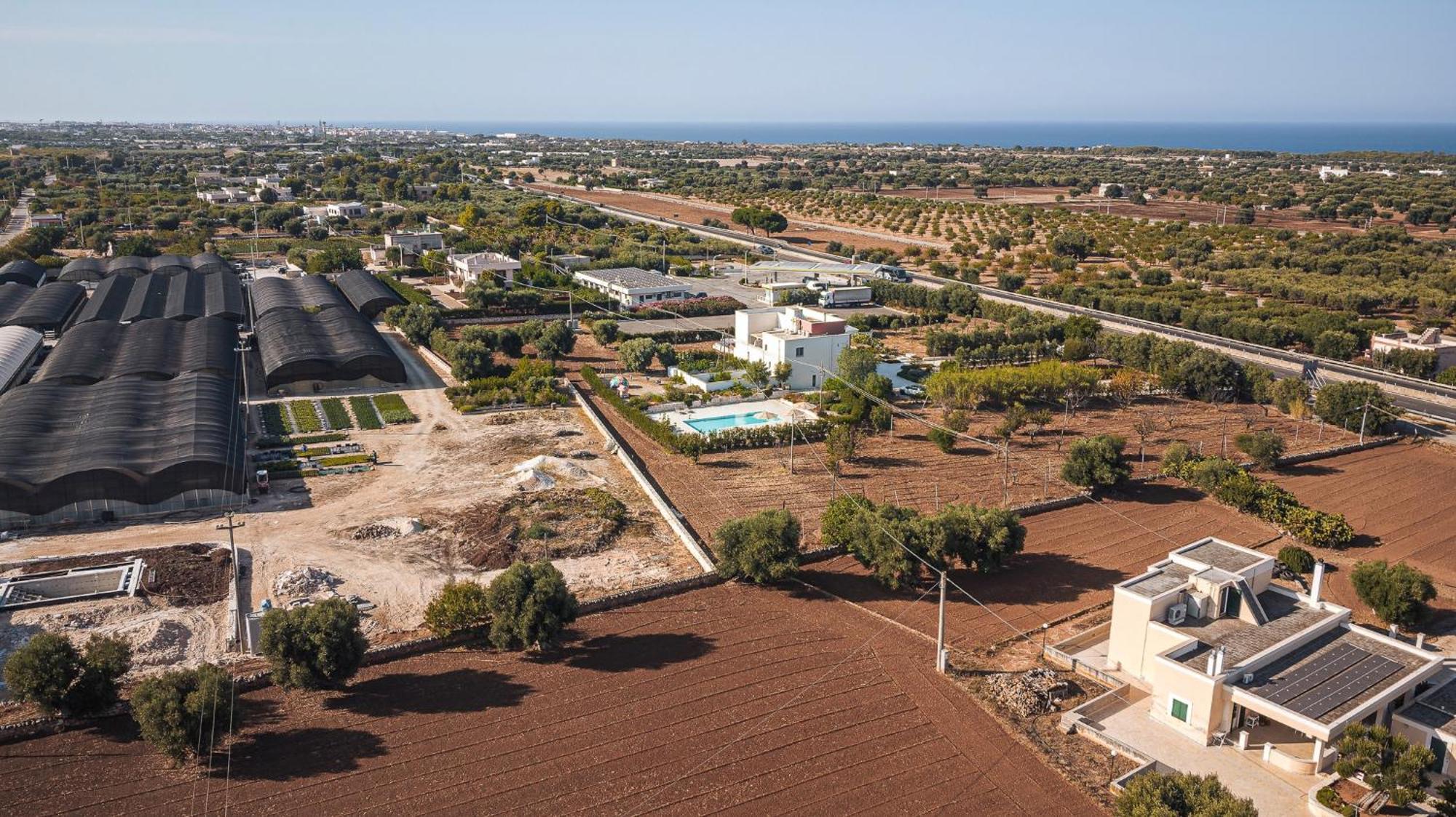 Pati Design Apartments - With Private Patio Or Terrace And Swimming Pool Monopoli Exterior foto