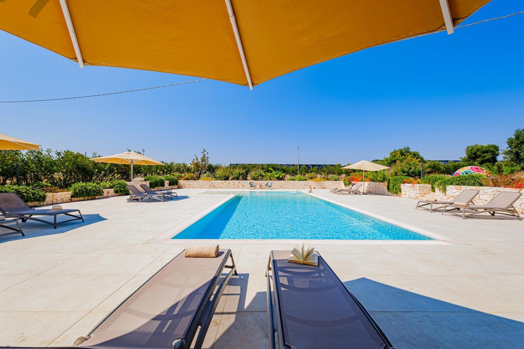 Pati Design Apartments - With Private Patio Or Terrace And Swimming Pool Monopoli Exterior foto